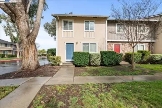 More Details about MLS # 41083891 : 3673 CARRIGAN CMN