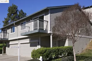 More Details about MLS # 41083894 : 25084 VISTA GREENS CT
