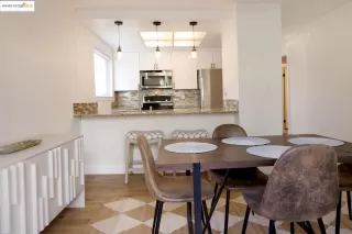 Photo #6: 41083894 Listing