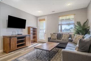 Photo #3: 41083907 Listing