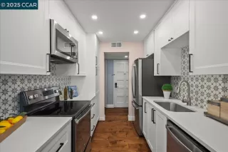 Photo #5: 41083926 Listing