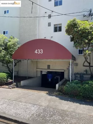 More Details about MLS # 41083950 : 433 HARLAN # 306