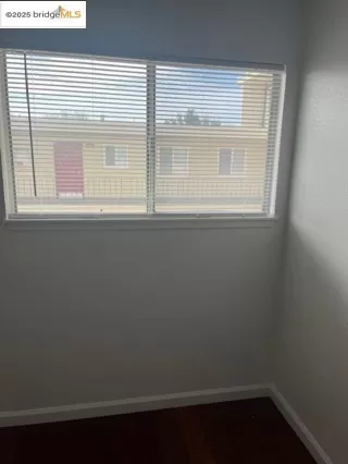 Photo #3: 41083950 Listing