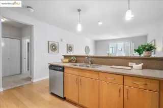 Photo #6: 41083969 Listing 