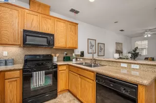 Photo #3: 41084004 Listing 