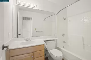 Photo #4: 41084193 Listing 