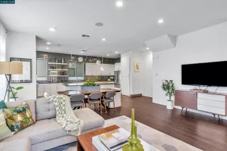 Click for more information on MLS # 41084194 : 7947 REGIONAL CMN More Details about MLS # 41084194 : 7947 REGIONAL CMN