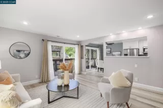 Photo #6: 41084230 Listing