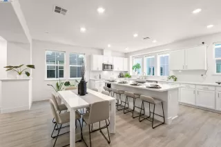 Photo #4: 41084248 Listing 