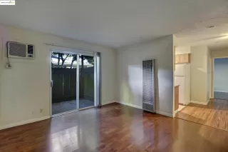 Photo #3: 41084320 Listing 