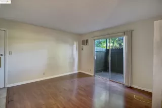 Photo #5: 41084320 Listing 