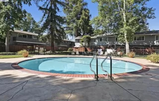 Photo #1: 41084346 Listing