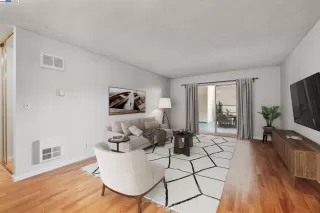 Photo #3: 41084350 Listing