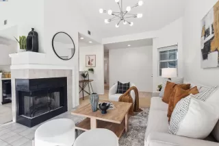 Photo #4: 41084376 Listing