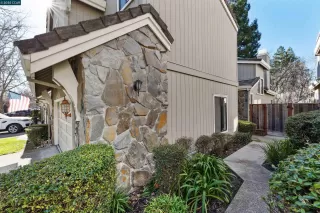 Photo #1: 41084391 Listing