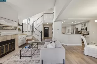 Photo #6: 41084391 Listing