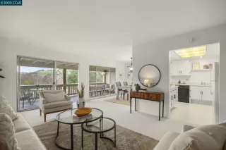 Photo #2: 41084393 Listing 