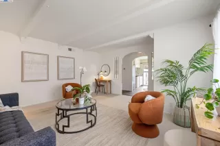 Photo #2: 41084407 Listing 