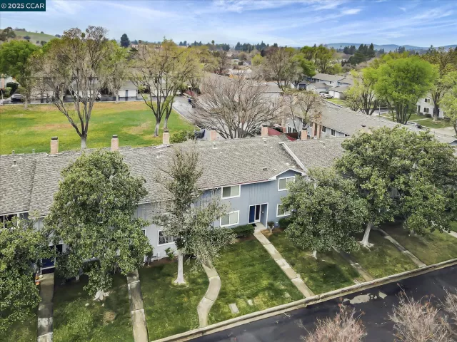 MLS: 41084536 Condo For Sale