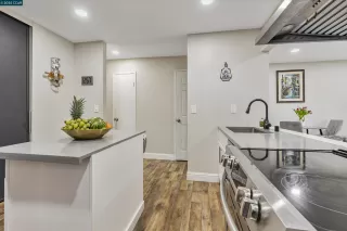 Photo #4: 41084536 Listing