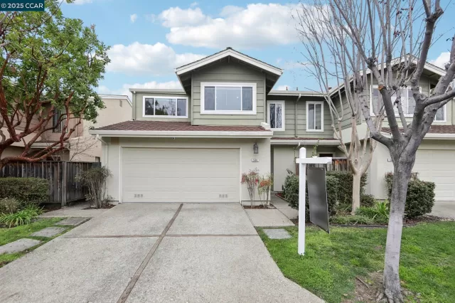 MLS: 41084699 Condo For Sale