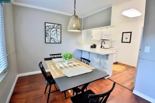 Photo #5: 41084714 Listing 