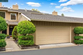 Click for more information on MLS # 41084723 : 308 SYCAMORE HILL CT More Details about MLS # 41084723 : 308 SYCAMORE HILL CT