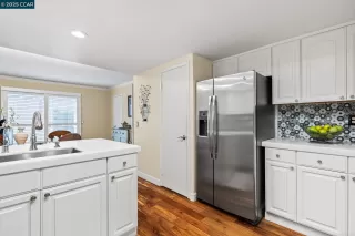 Photo #6: 41084723 Listing 