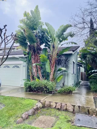 Photo #2: 41084733 Listing