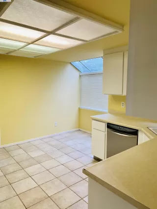 Photo #4: 41084733 Listing