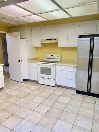 Photo #5: 41084733 Listing