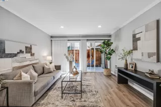 Photo #2: 41084812 Listing