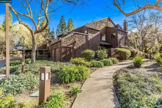 Photo #2: 41084836 Listing