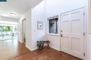 Photo #5: 41084836 Listing