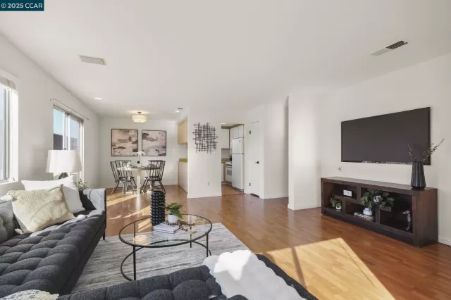 MLS: 41084847 Condo For Sale