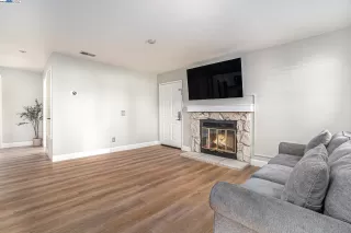 Photo #4: 41084872 Listing 