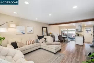 Photo #3: 41084906 Listing 