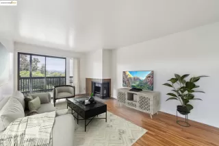 Photo #5: 41085119 Listing