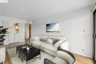 Photo #6: 41085119 Listing