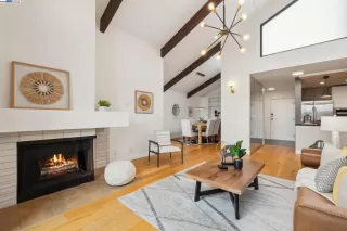 Photo #2: 41085147 Listing 