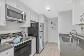 Photo #4: 41085204 Listing