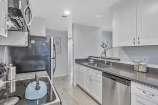 Photo #5: 41085204 Listing