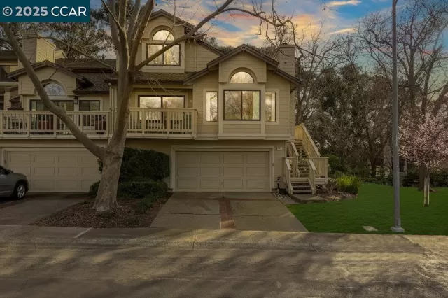 MLS: 41085232 Condo For Sale