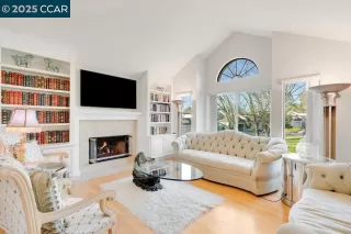 Photo #3: 41085232 Listing