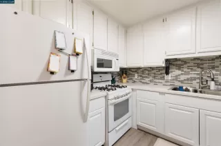 Photo #3: 41085238 Listing