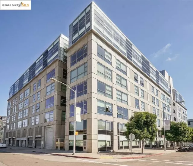 MLS: 41085253 Condo For Sale