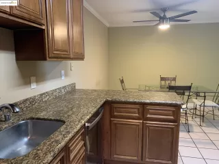 Photo #5: 41085318 Listing