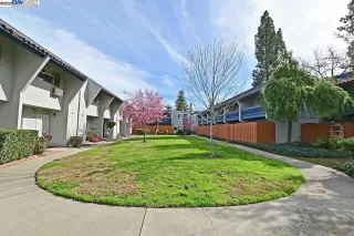 Photo #2: 41085320 Listing