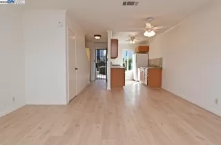 Photo #4: 41085320 Listing