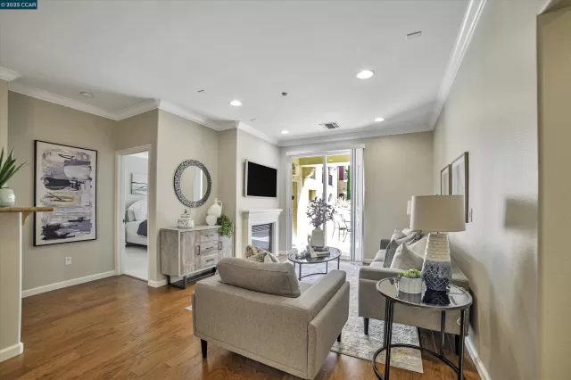 MLS: 41085386 Condo For Sale